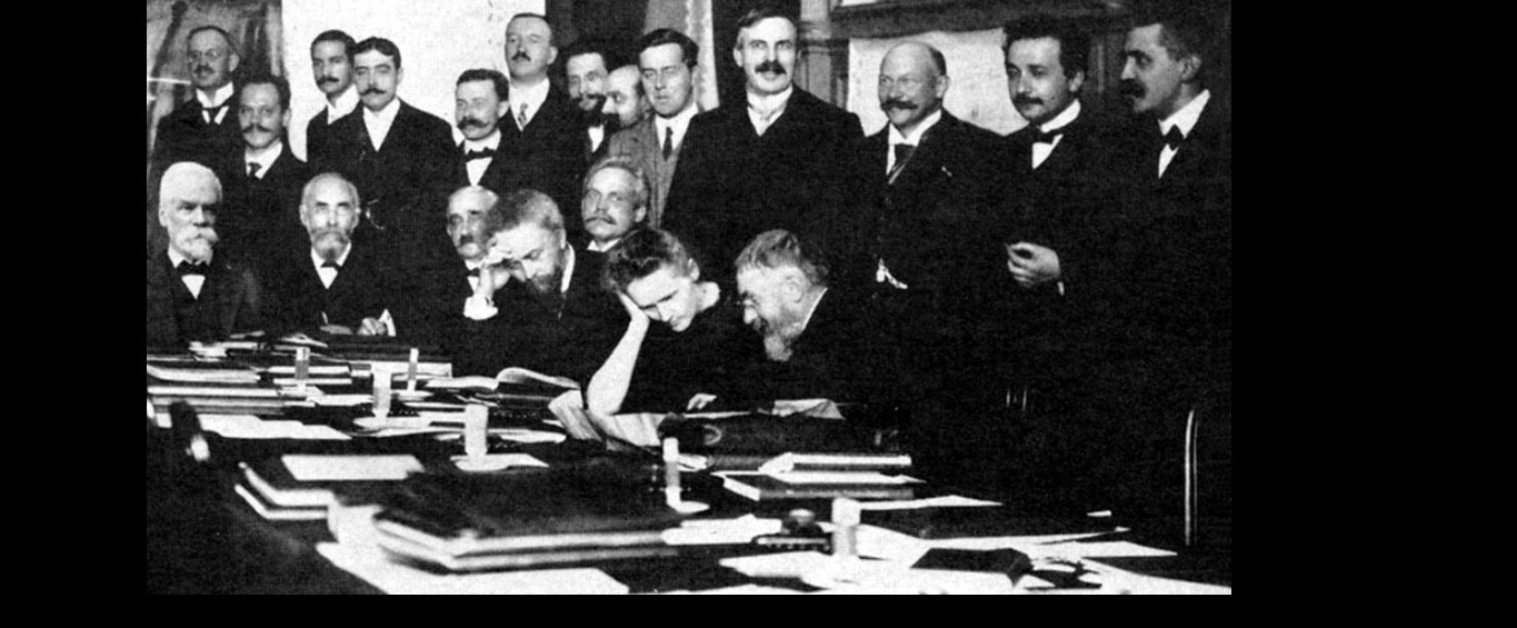 1927 SOLVAY CONFERENCE Quantum Mechanics with MARIE CURIE-ALBERT EINSTEIN Photo